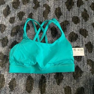 NWT lululemon energy bra
